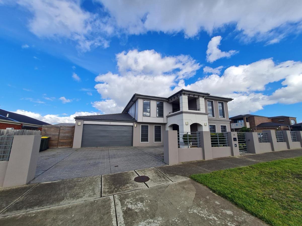 Вілла Stylish House In Geelong For Large Family Or Group Екстер'єр фото